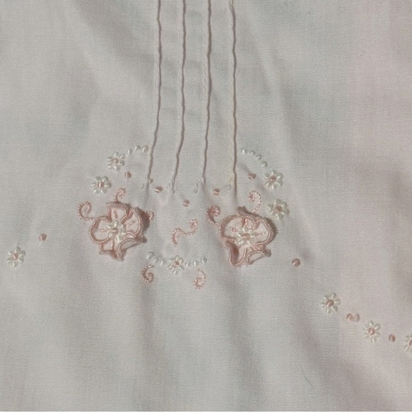 A BON-BON DESIGN,made in Madeira Portugal. Vintage pink dress, maybe 3-6 mths? - Picture 9 of 9